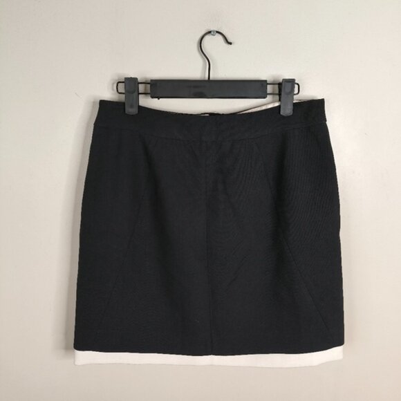 Banana Republic Quiet Luxury Two Toned Mod Retro Stretch Skirt 6 - Picture 3 of 8